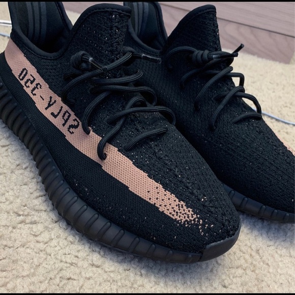 SIZE 11.5 YEEZY V2 BLACK COPPER main image 9